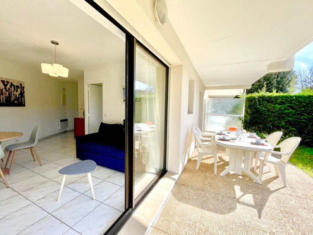 Charmant Rez De Jardin - 900M Plage De Pontaillac Apartment Royan Exterior foto