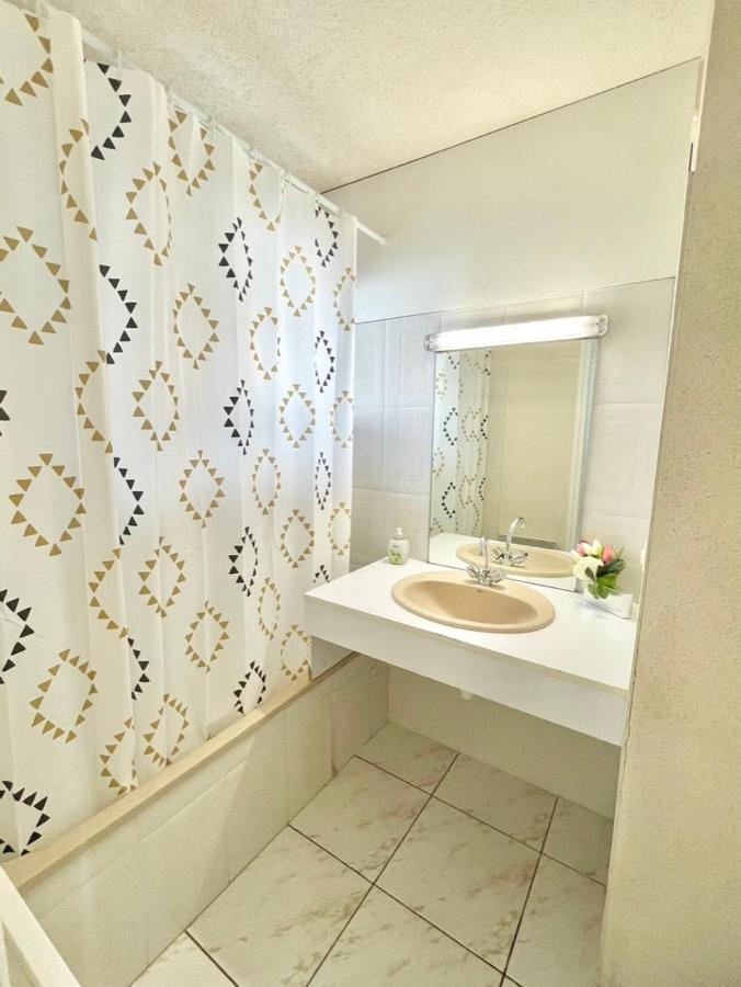 Charmant Rez De Jardin - 900M Plage De Pontaillac Apartment Royan Exterior foto