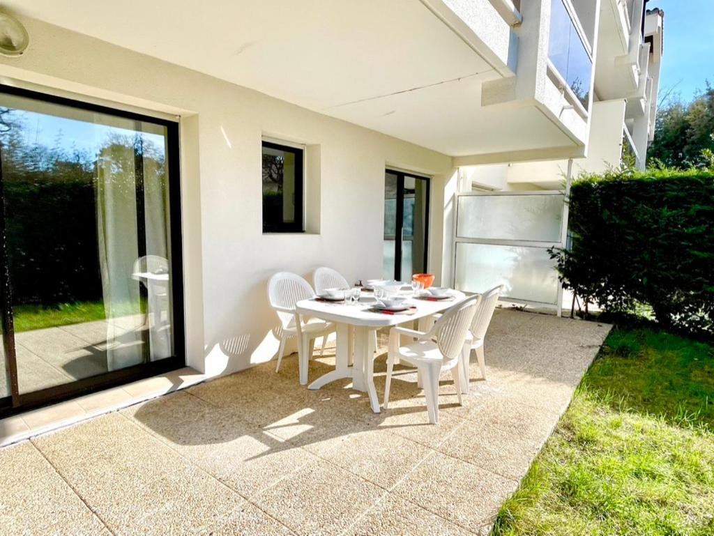 Charmant Rez De Jardin - 900M Plage De Pontaillac Apartment Royan Exterior foto