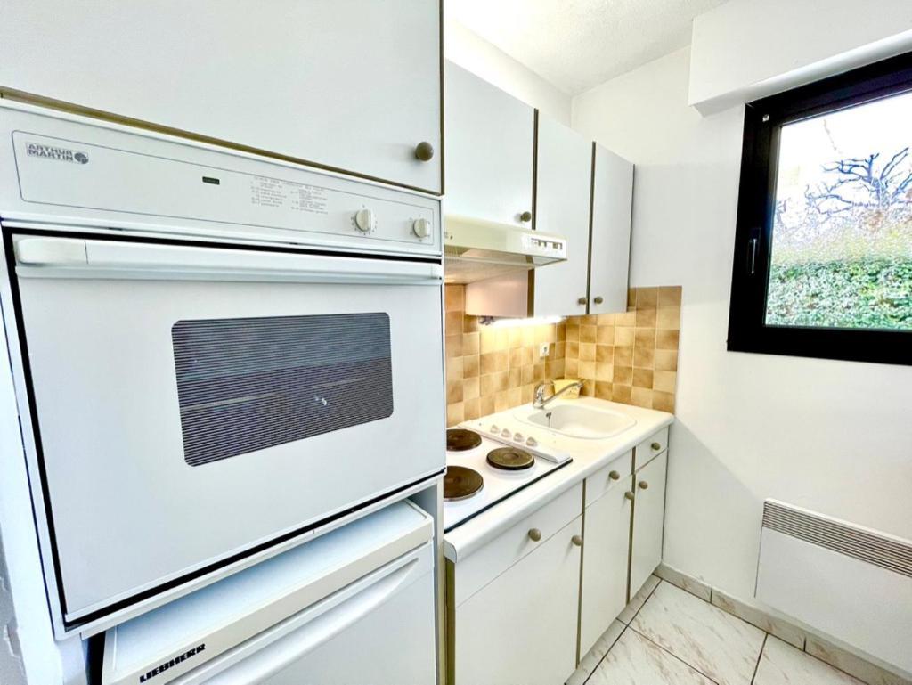 Charmant Rez De Jardin - 900M Plage De Pontaillac Apartment Royan Exterior foto